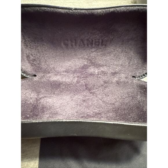CHANEL 5215-Q Brown Chain Sunglasses w/ Case